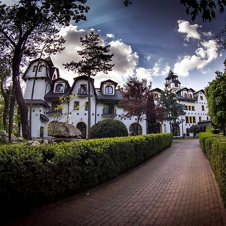 Hotel Maria Strzelin Eksteriør billede