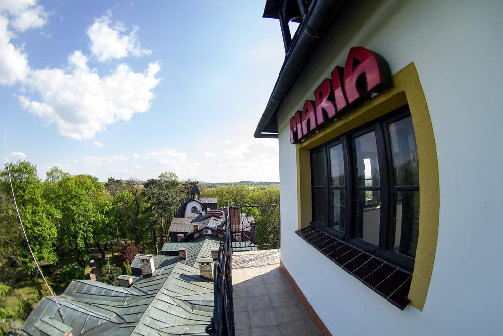 Hotel Maria Strzelin Eksteriør billede