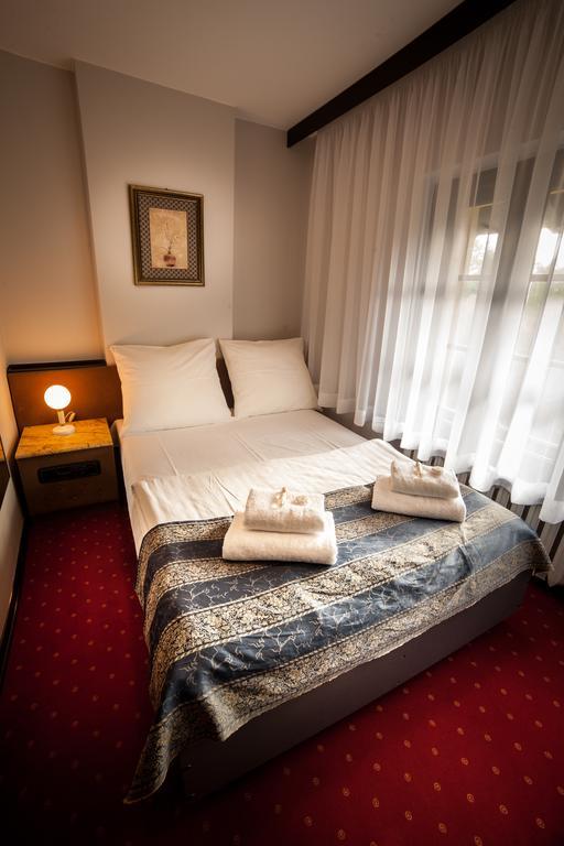 Hotel Maria Strzelin Eksteriør billede